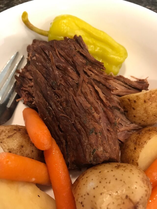 Instant Pot Pepperoncini Pot Roast