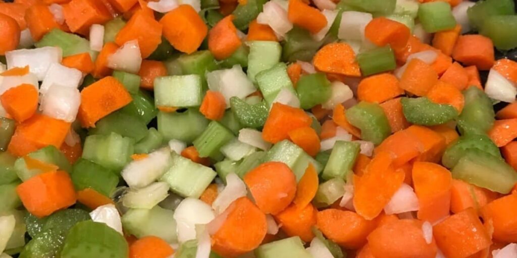 Vegetables for zero point chili.