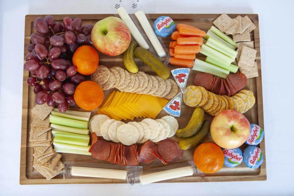 WW crackers and cheese with fruit