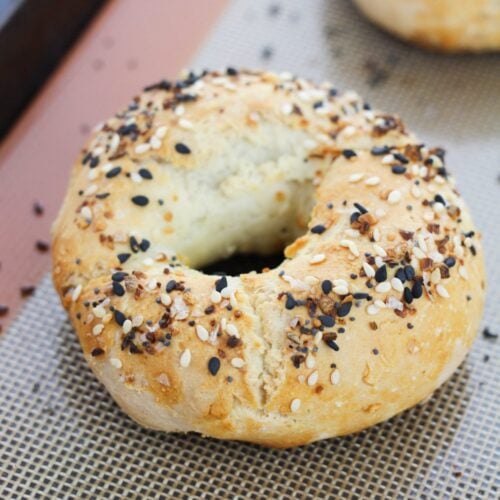 Weight Watchers 2 Ingredient Dough Everything Bagel Recipe The Holy Mess