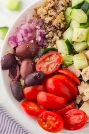Mediterranean Quinoa Bowl
